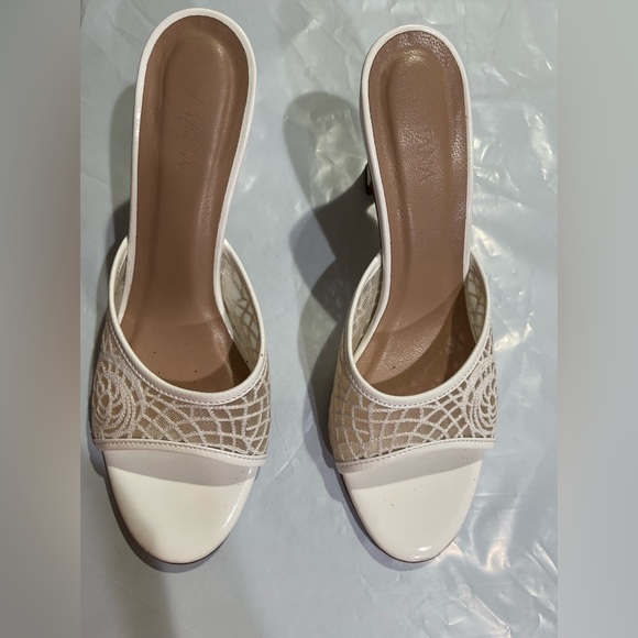 ATANA Crochet Mule 85 White Patent. - Picture 3 of 8